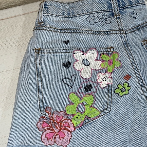 Barbie Shorts x Forever 21 Shorts Kindness is Power Distressed Jean Shorts ☮️ 🩷 - Picture 8 of 16